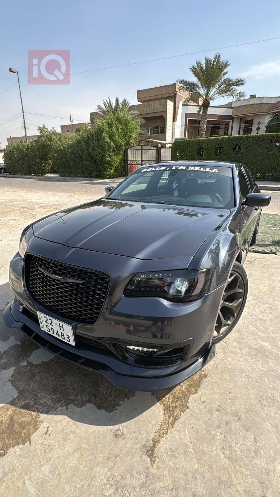 کرایسلەر 300